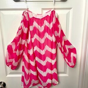 Chevron pink and white dress!